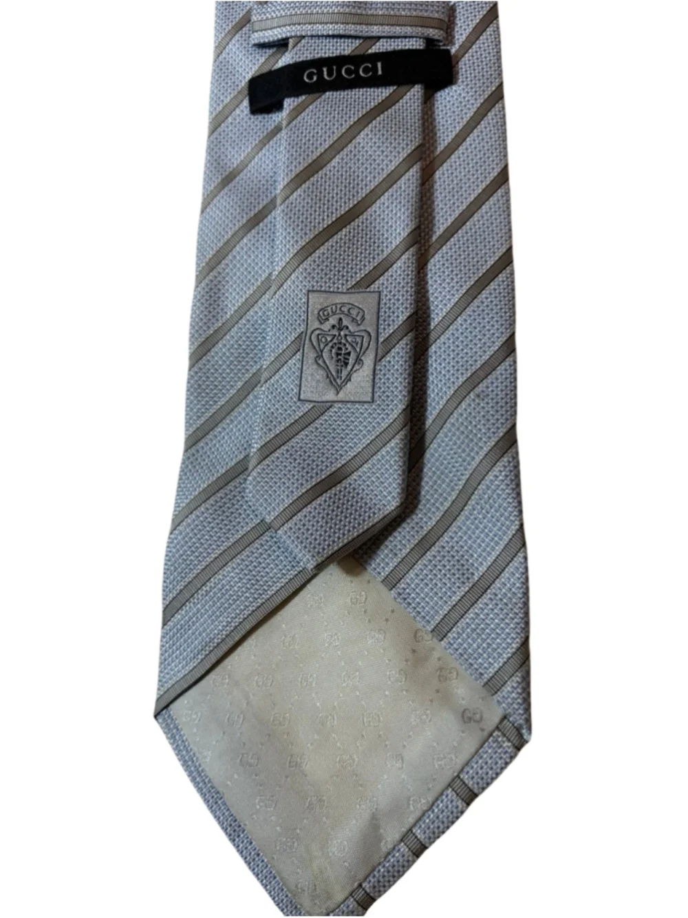 Gucci Made in Italy 100% Silk Blue Gray Striped Luxury Men’s Tie